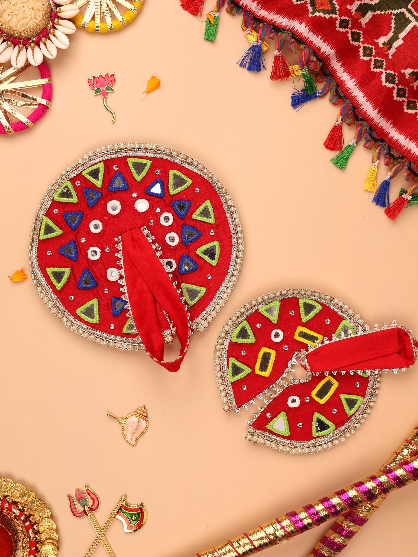 Rangilo Red Laddu Gopal Poshak