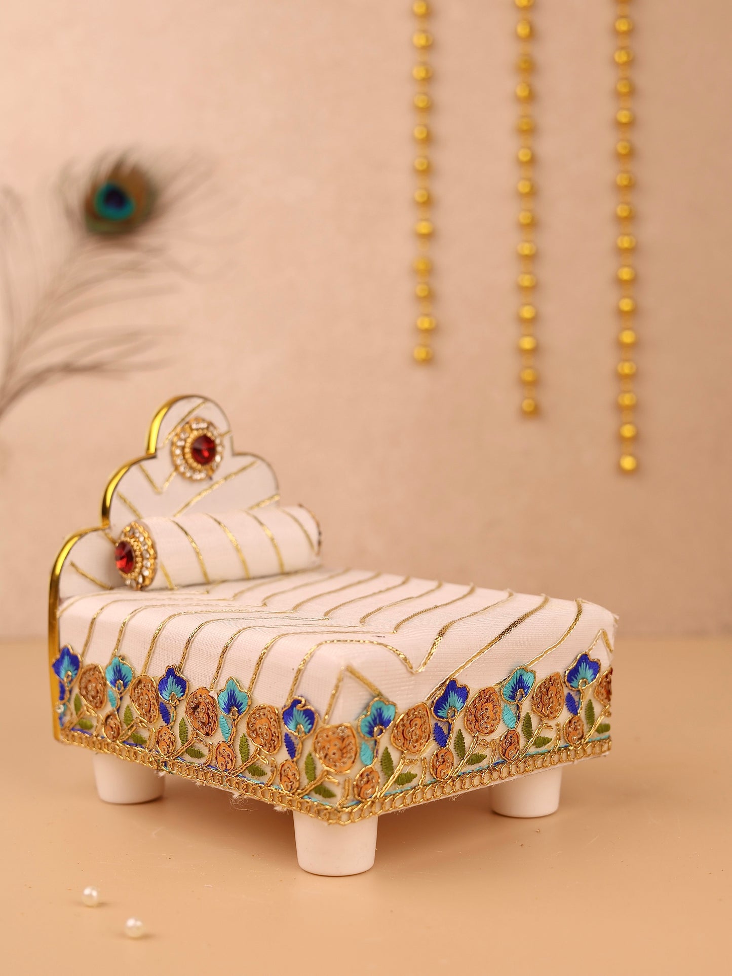Laddu Gopal Bed