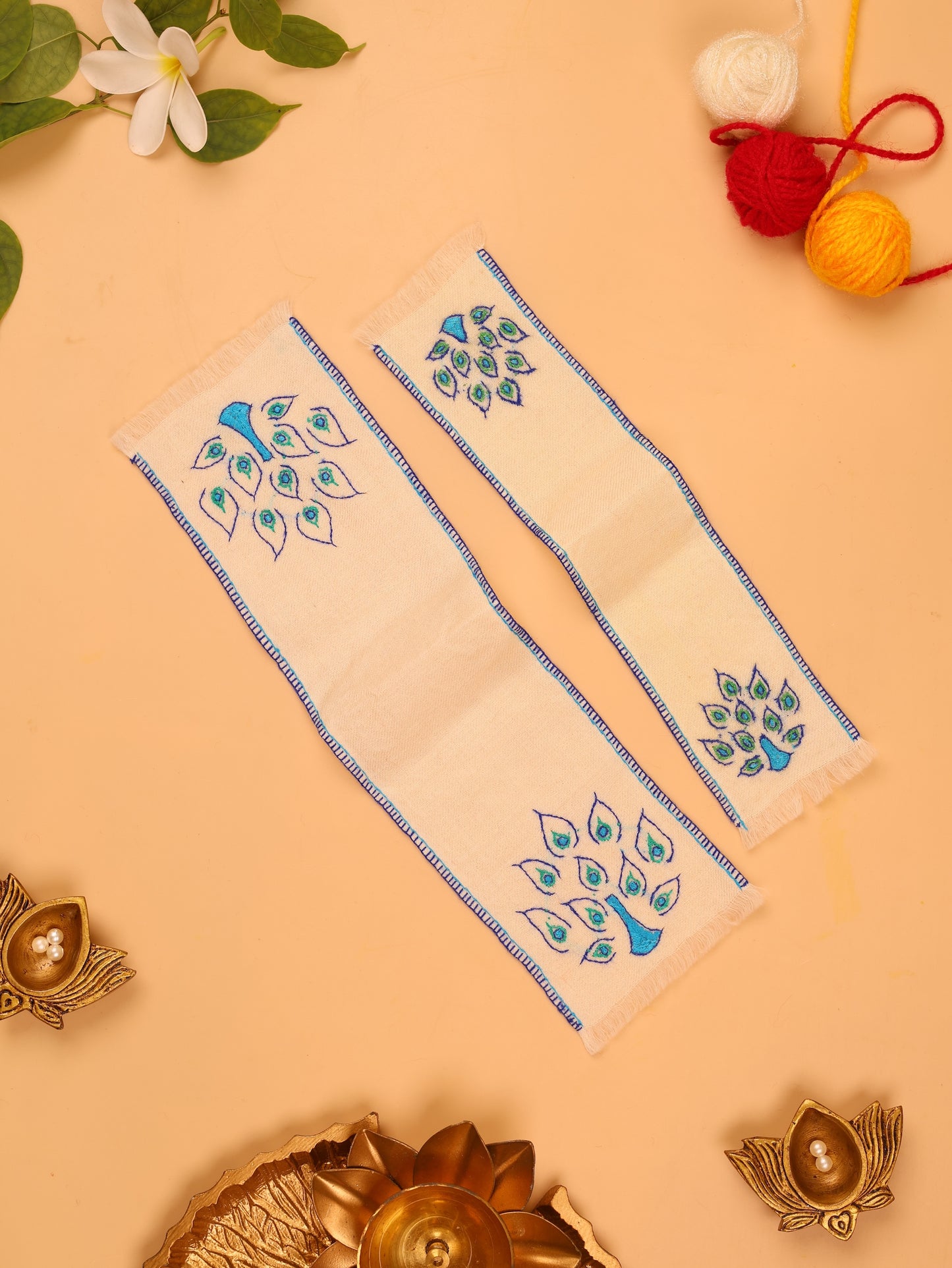 Moranjali White Pashmina Shawl