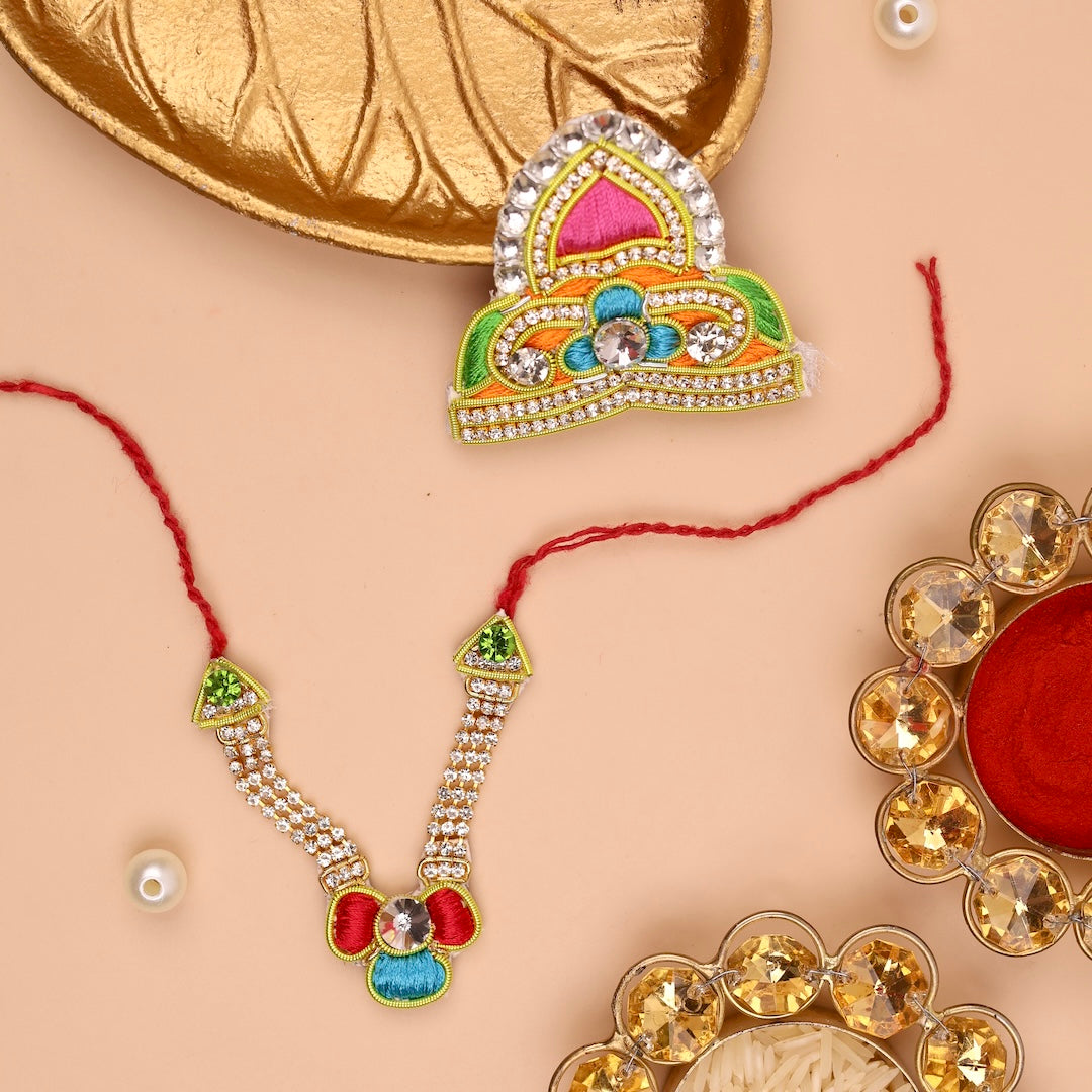 Makhan Chor Multicolor Mukut & Mala Set
