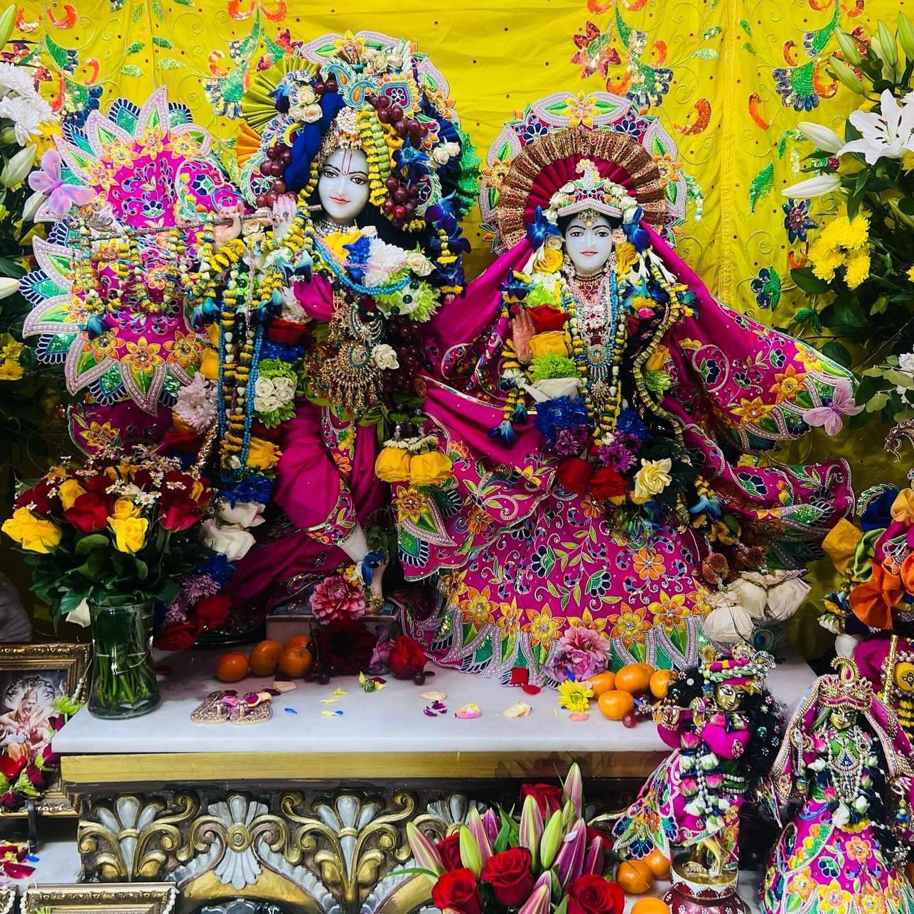 Indradhanu Magenta Laddu Gopal Poshak - Devaya