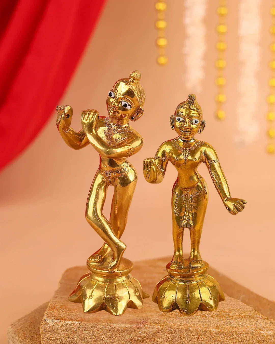 Idols – Devaya