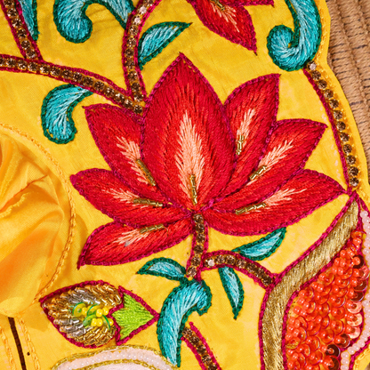 Kamdhenu Yellow Laddu Gopal Poshak