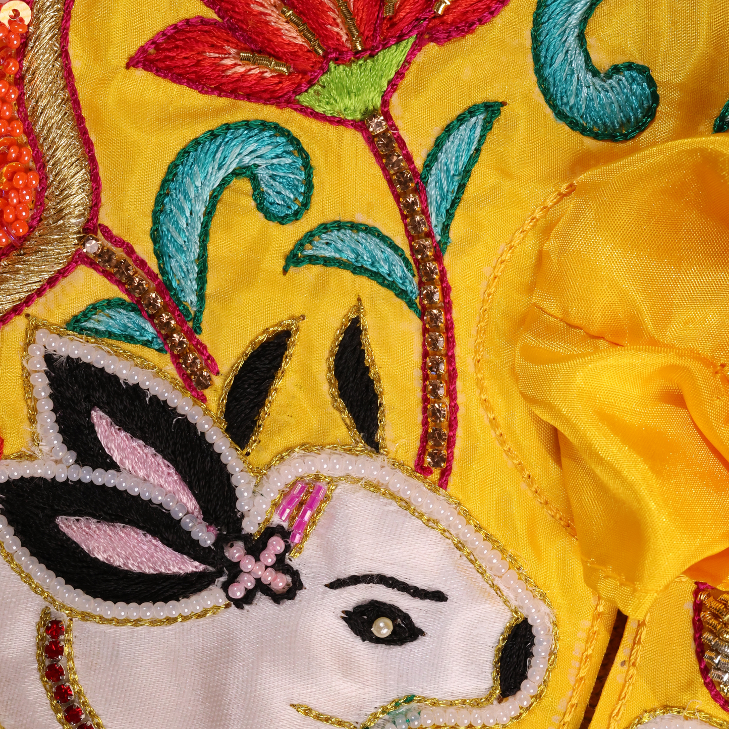 Kamdhenu Yellow Laddu Gopal Poshak