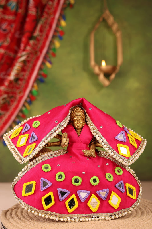 Madhuro Magenta Lehenga Odhni