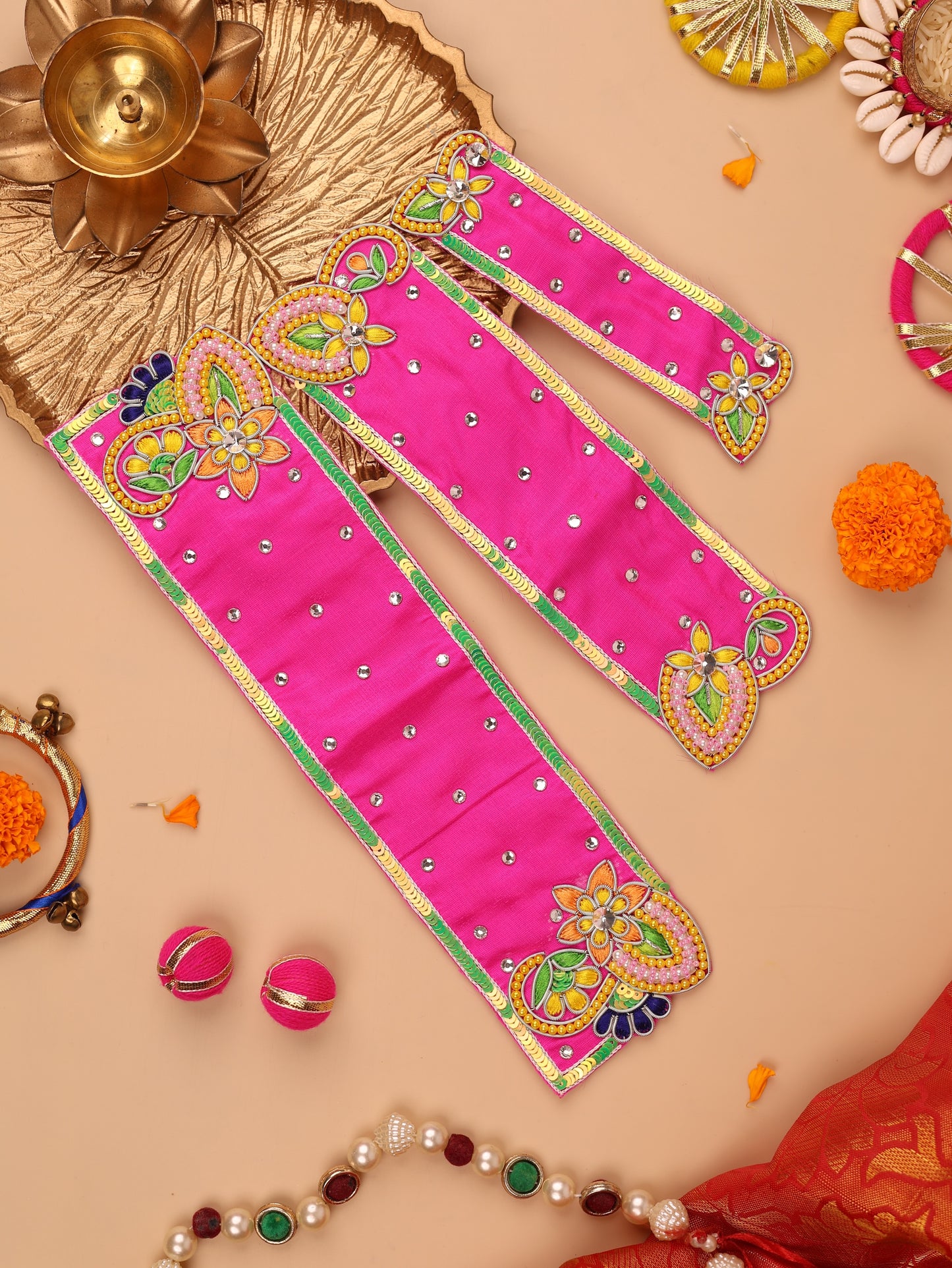 Indradhanu Magenta Odhni