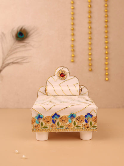 Laddu Gopal Bed