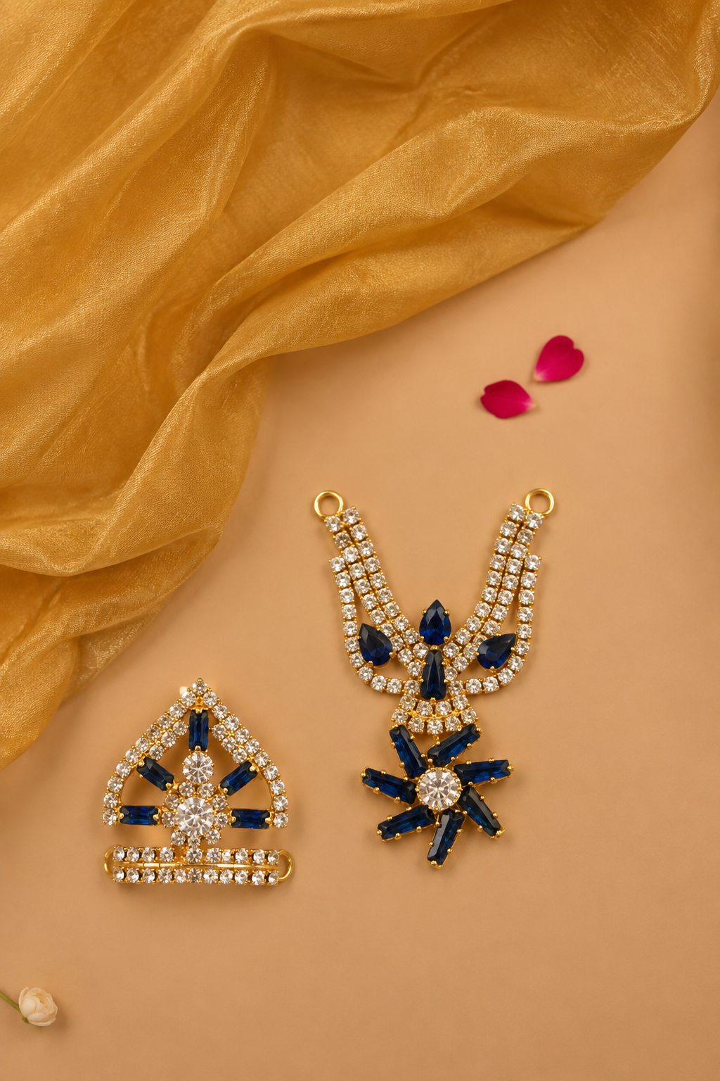 Ratnavi Laddu Gopal Mukut & Mala Set