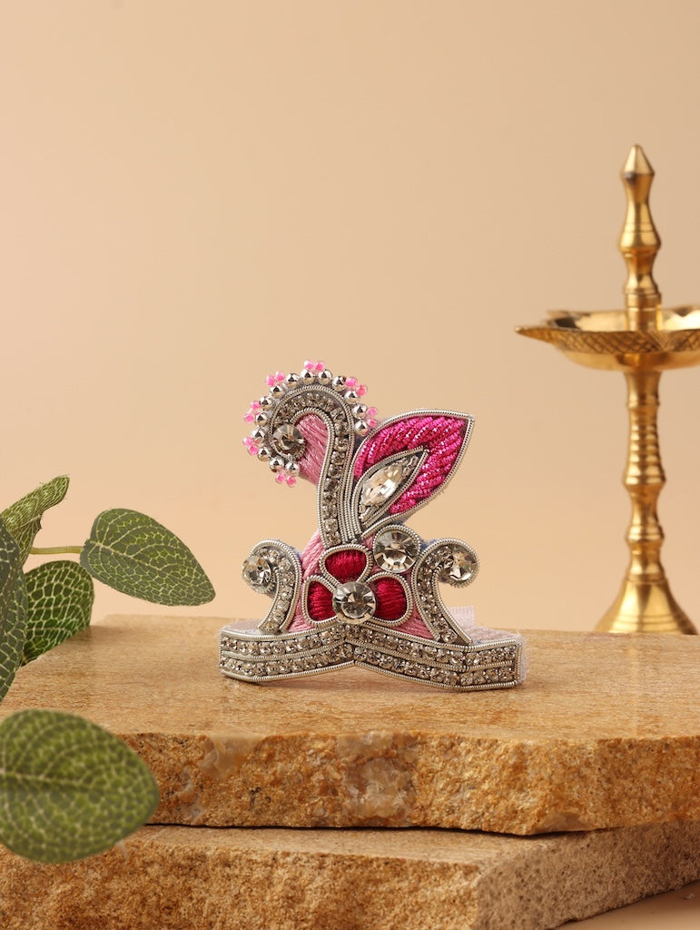 Pushp Mala Pink Laddu Gopal Poshak & Shringar Set