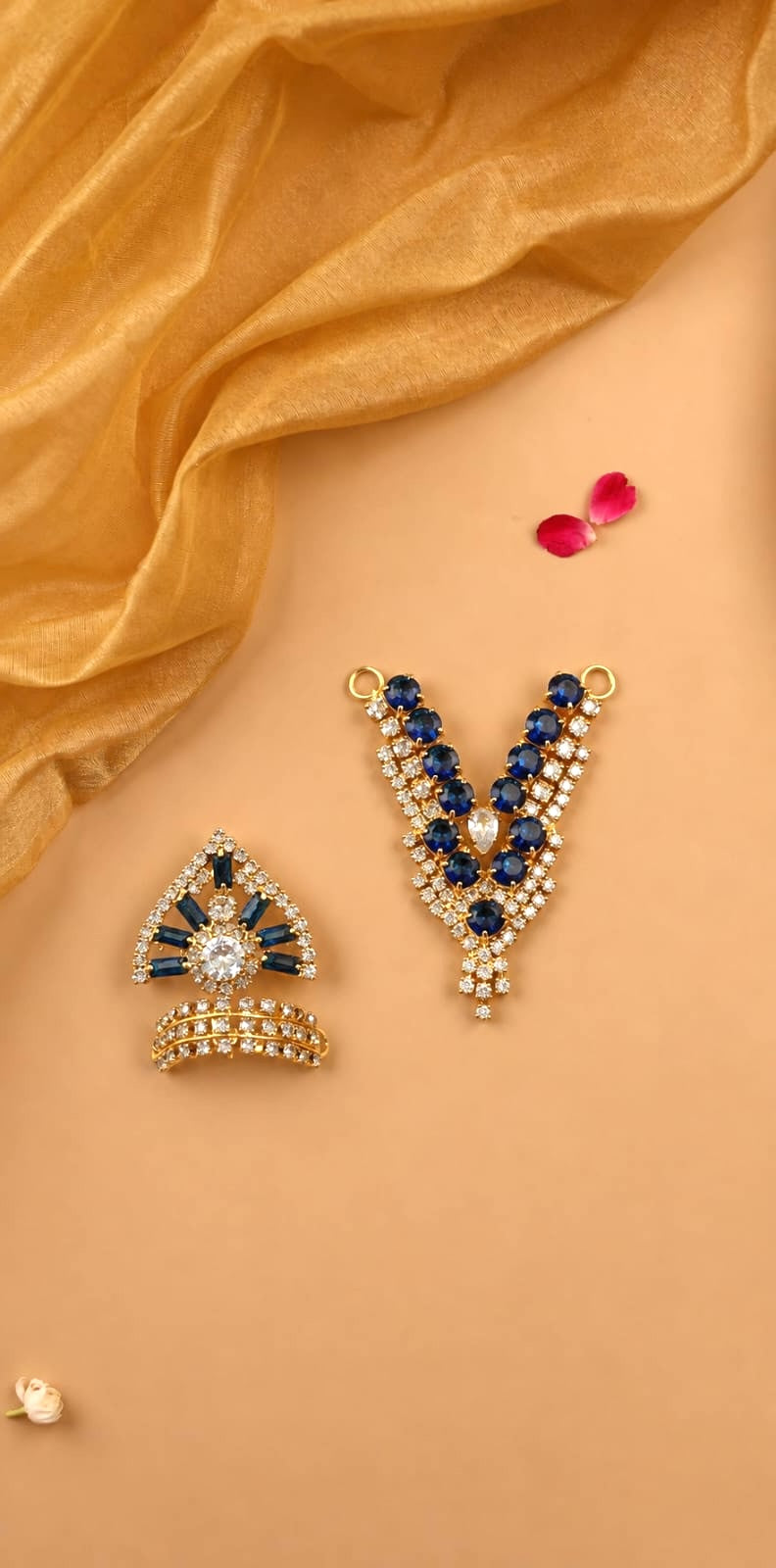 Rajsi Laddu Gopal Mukut & Mala Set