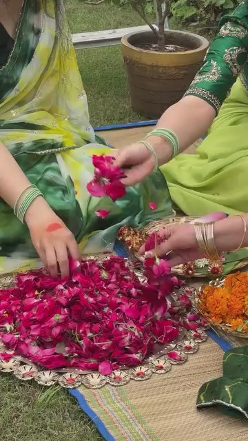Madhuban Red Laddu Gopal Poshak